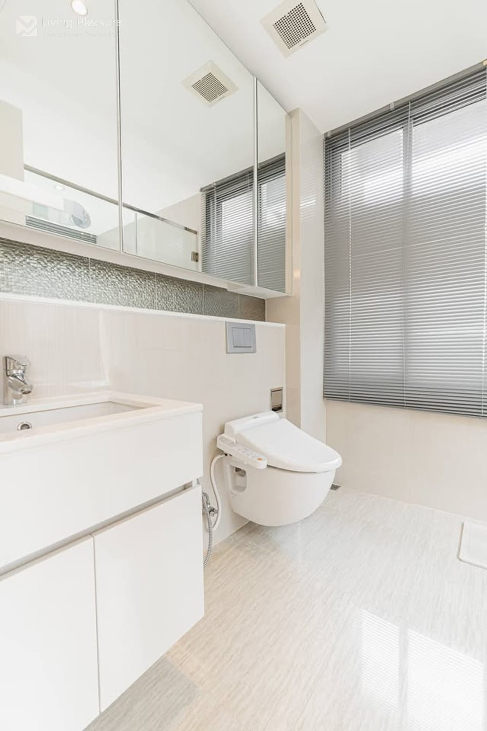 Modern 2-Bedroom Condo for Sale and Rent at H Sukhumvit 43 near BTS Phrom Phong 15