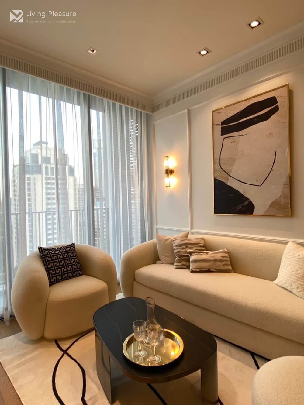 Luxury 1-Bedroom Apartment for Rent – 28 Chidlom 4