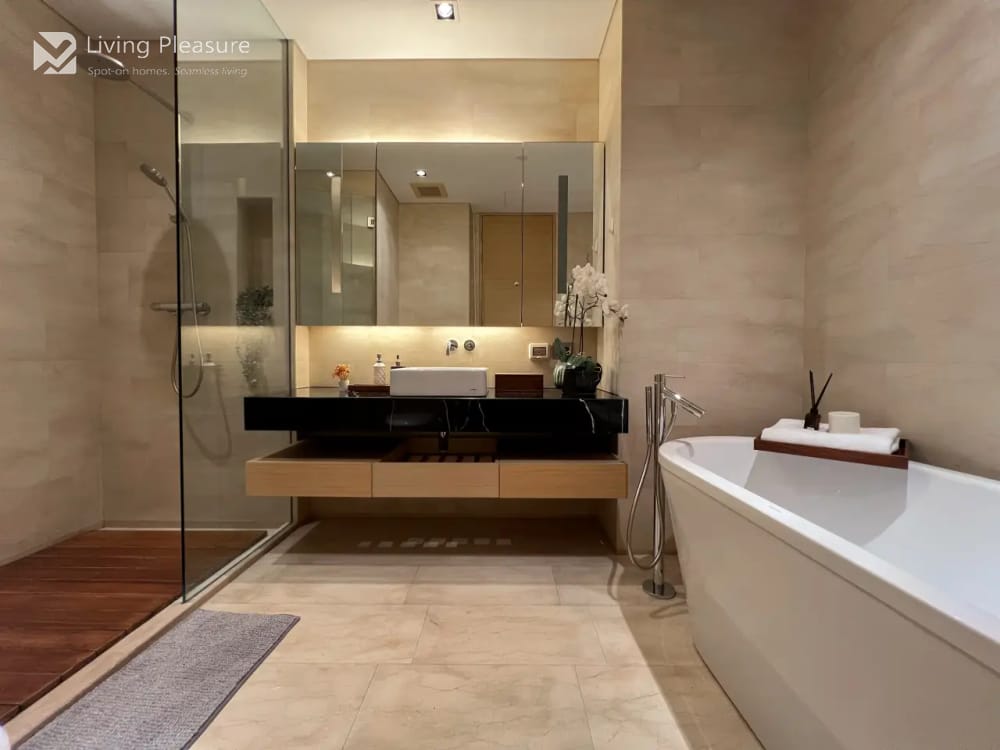 Saladaeng Residences  35