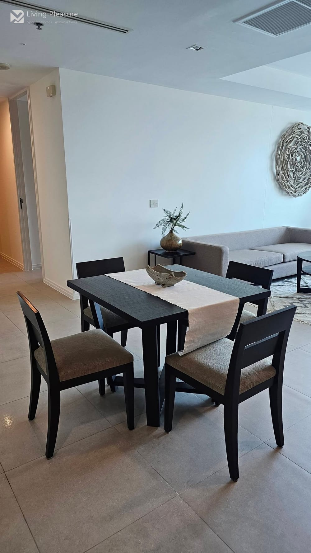 Luxury 2-Bedroom Condo for Rent at Supalai River Resort with Stunning Sea View in Riverside, Bangkok 4