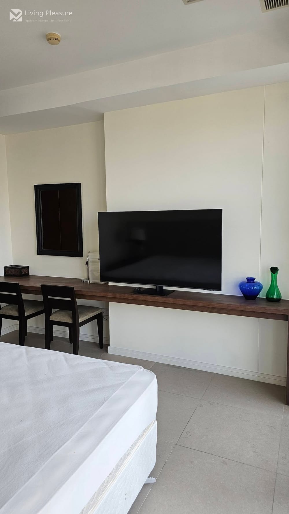 Luxury 2-Bedroom Condo for Rent at Supalai River Resort with Stunning Sea View in Riverside, Bangkok 8