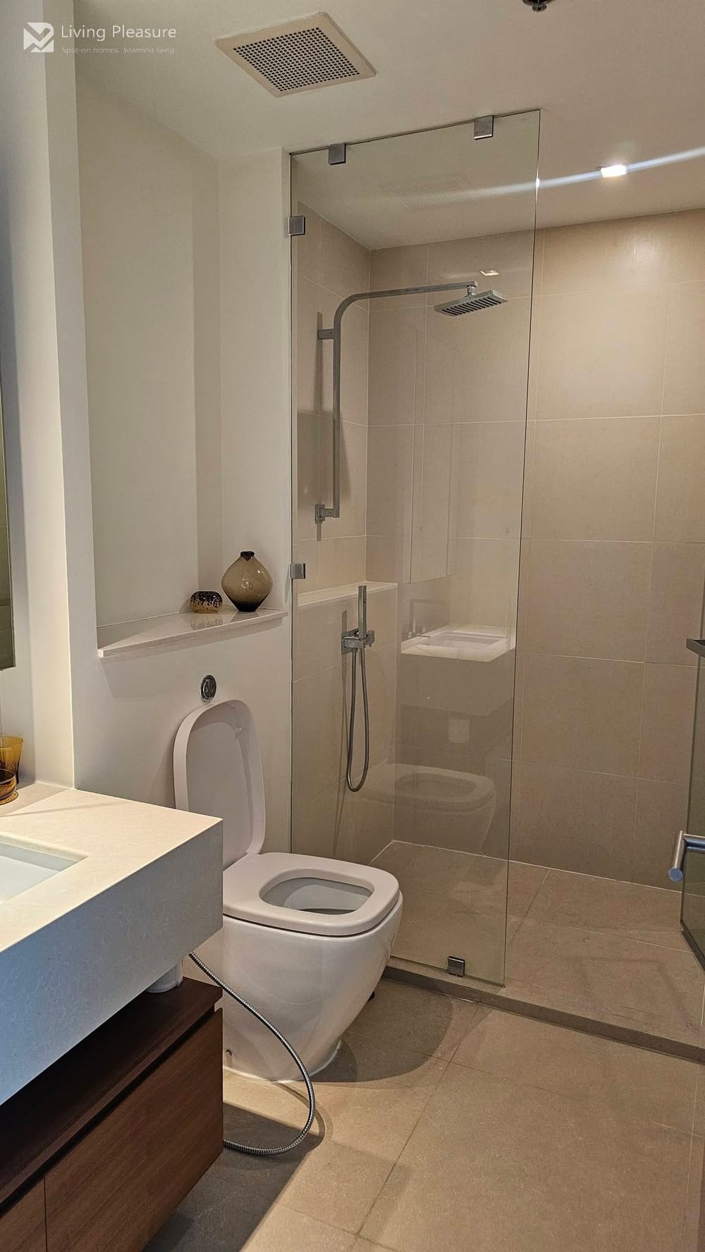 Luxury 2-Bedroom Condo for Rent at Supalai River Resort with Stunning Sea View in Riverside, Bangkok 13