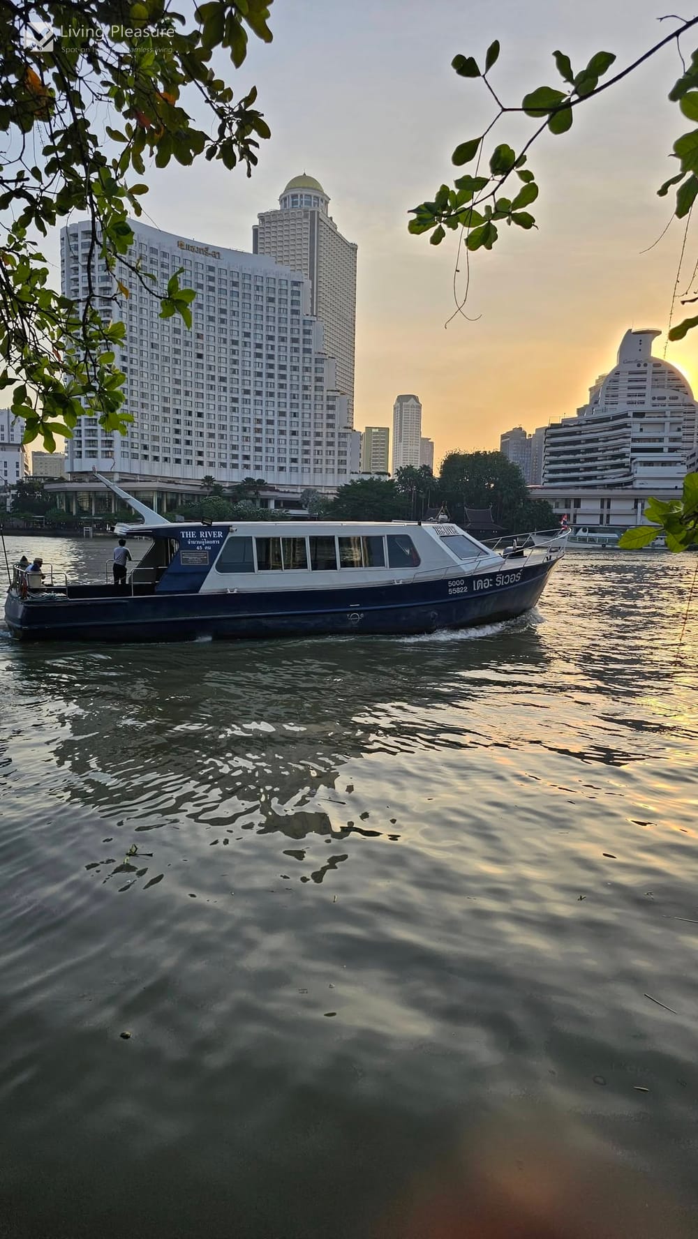 Luxury 2-Bedroom Condo for Rent at Supalai River Resort with Stunning Sea View in Riverside, Bangkok 24