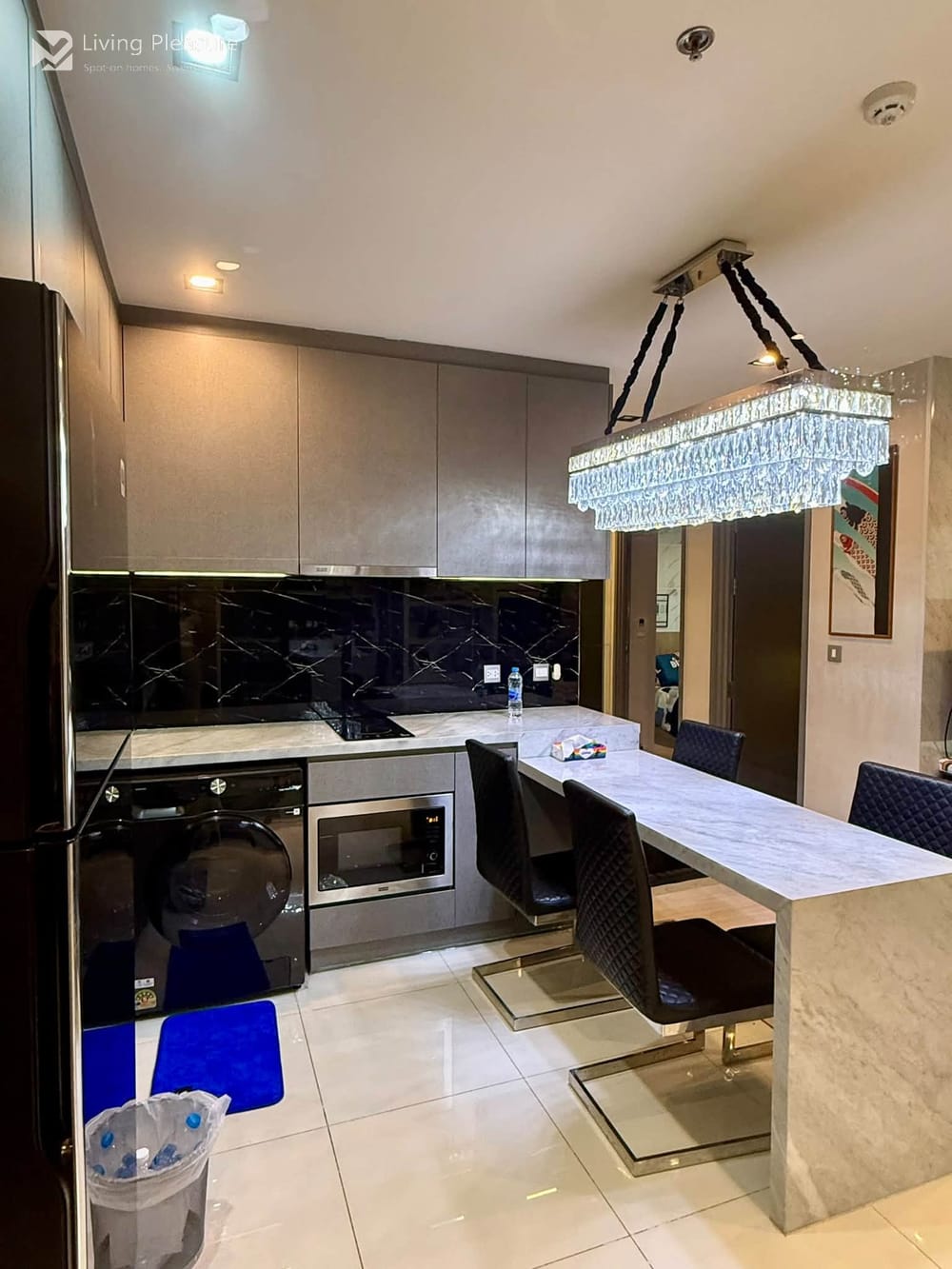 2 Bedroom For Rent at Rhythm Rangnam, Just Steps from BTS Victory Monument 2
