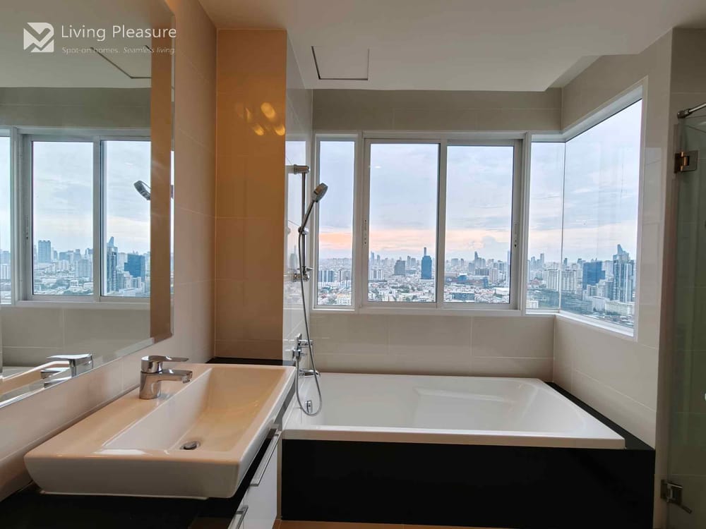 2-Bedroom Condo for Rent at Supalai Prima Riva with City View, Riverside, Bangkok 5