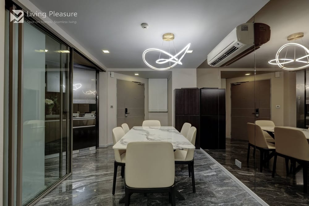 3-Bedroom Duplex for Rent in Ashton Residence 41 - Pet Friendly near BTS Phrom Phong 9