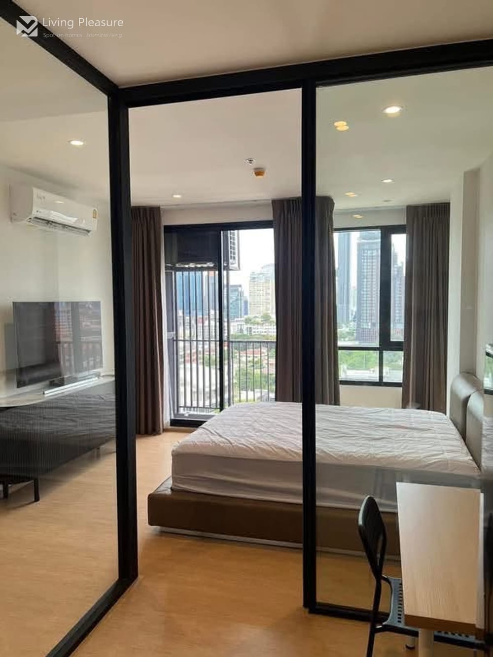 1-Bedroom Condo for Rent at MARU Ekkamai 2 - Pet Friendly, Near BTS Ekkamai 1