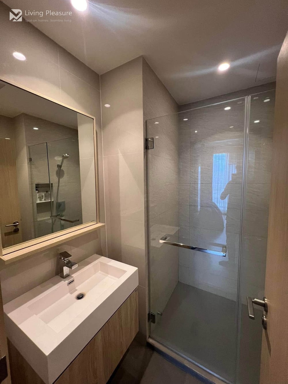 1-Bedroom Condo for Rent at MARU Ekkamai 2 - Pet Friendly, Near BTS Ekkamai 6