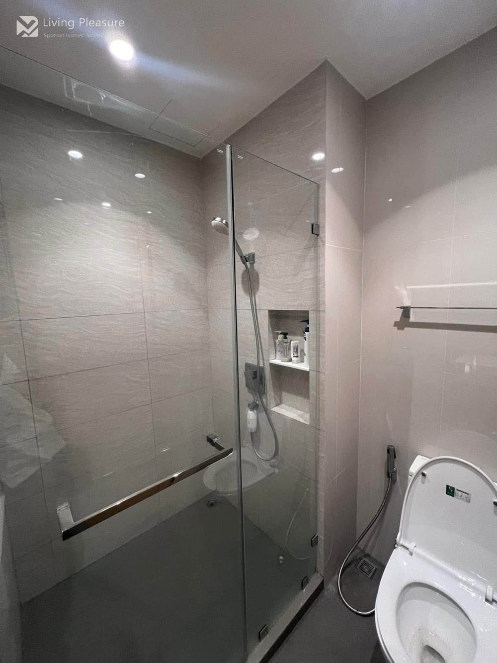 1-Bedroom Condo for Rent at MARU Ekkamai 2 - Pet Friendly, Near BTS Ekkamai 7