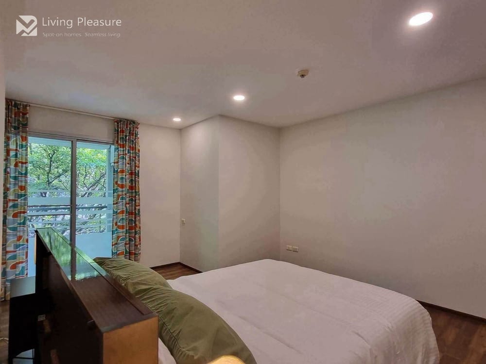 2-Bedroom Condo for Rent at The Room Sukhumvit 79 - Steps from BTS On Nut 9