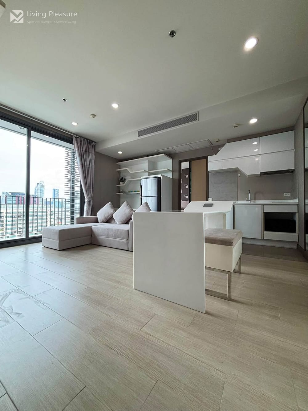 1-Bedroom Condo for Rent at Pyne by Sansiri | Stunning City View Near BTS Ratchathewi 2