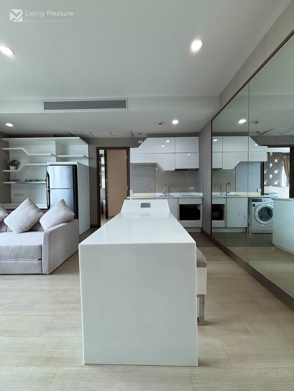 1-Bedroom Condo for Rent at Pyne by Sansiri | Stunning City View Near BTS Ratchathewi 3