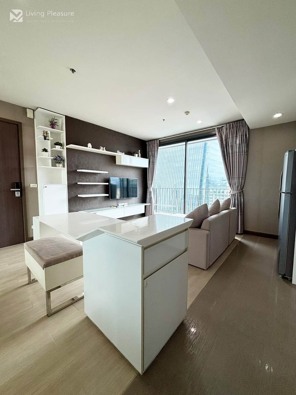1-Bedroom Condo for Rent at Pyne by Sansiri | Stunning City View Near BTS Ratchathewi 6