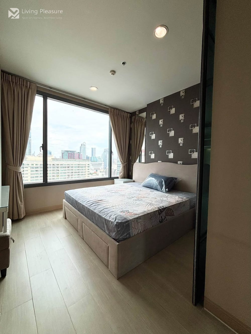 1-Bedroom Condo for Rent at Pyne by Sansiri | Stunning City View Near BTS Ratchathewi 14