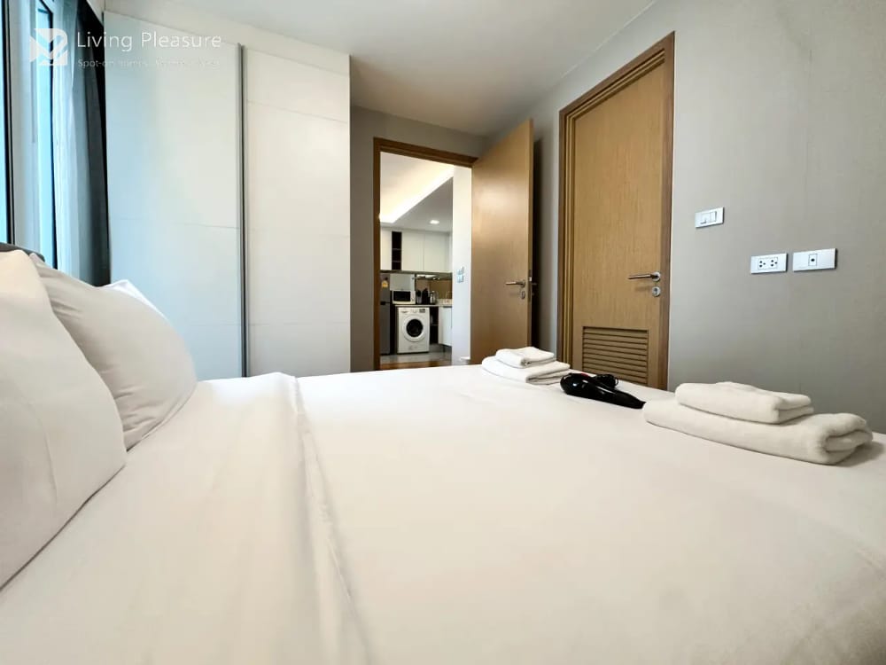 Interlux Premier 10