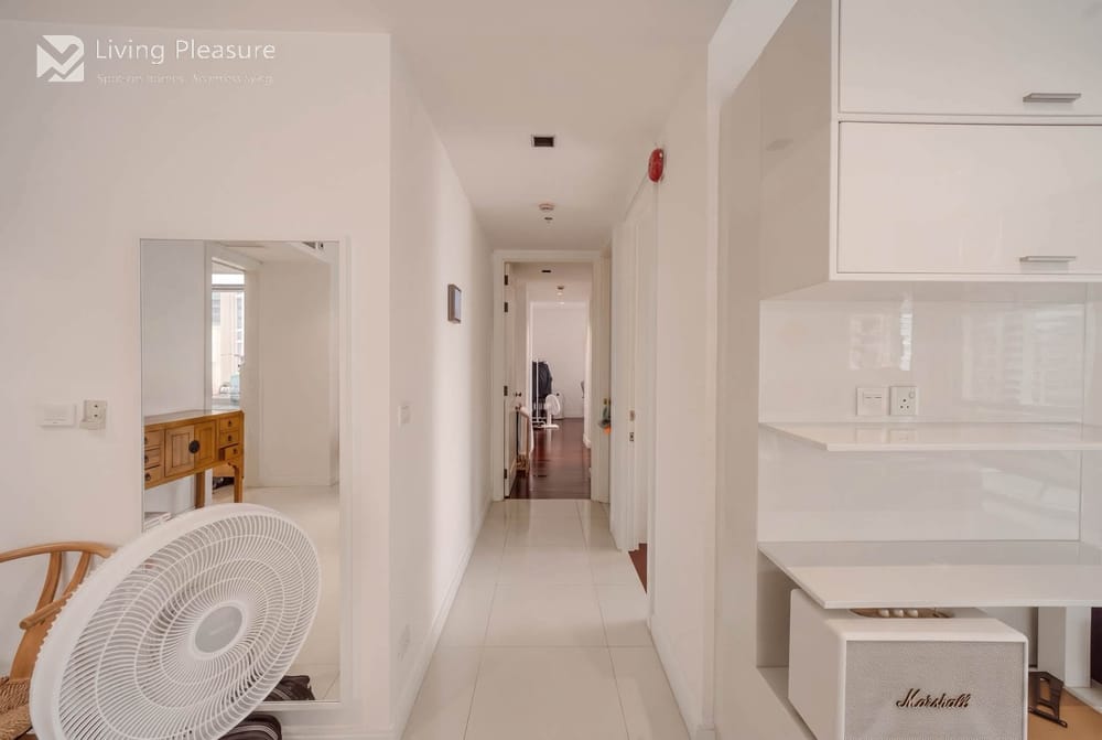 2 Bedroom Unit in Athenee Residence, Upper Sukhumvit - Steps from BTS Phloen Chit 6