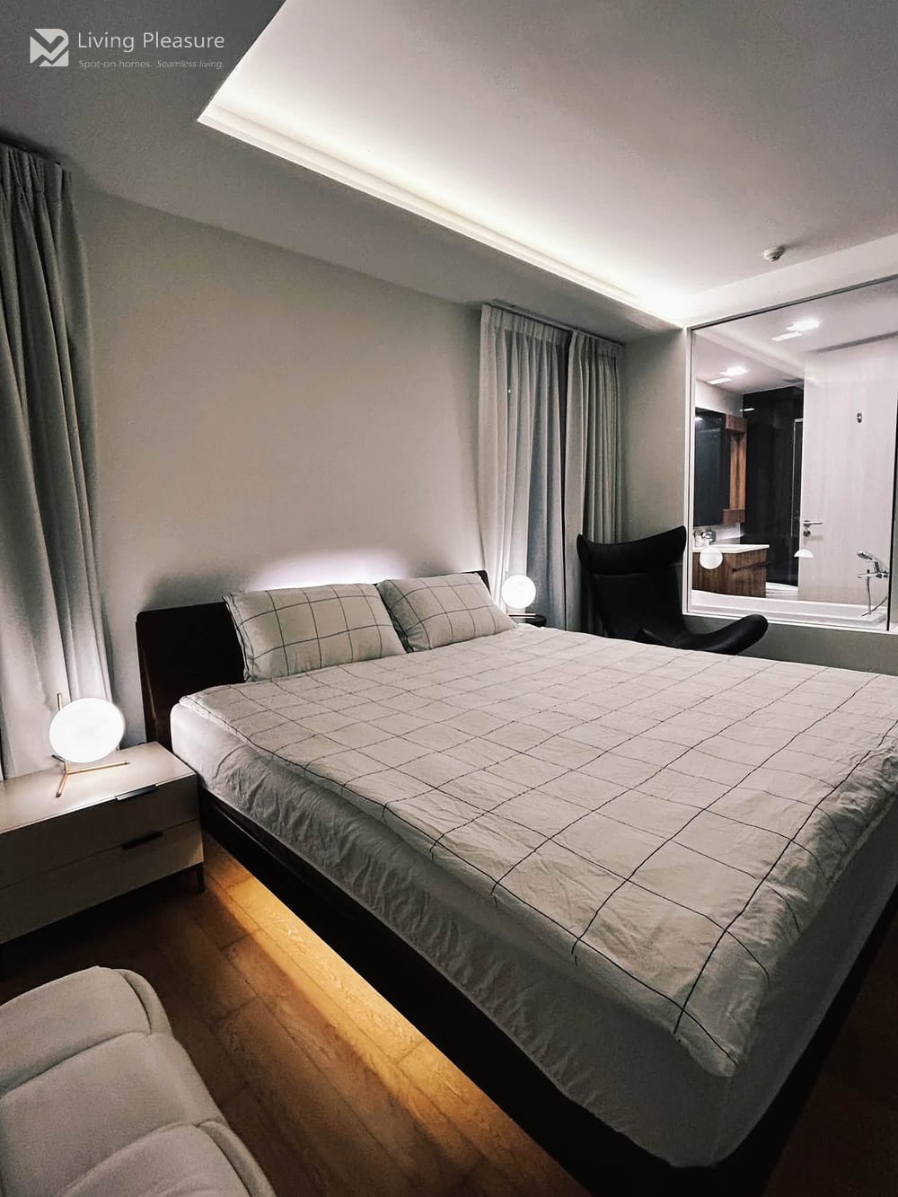 2-Bedroom Condo for Rent at Via 31, Upper Sukhumvit - Pet Friendly, Near BTS Phrom Phong 6