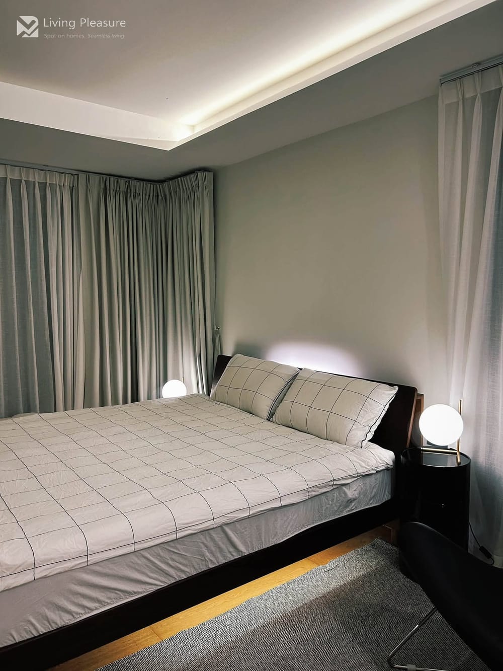 2-Bedroom Condo for Rent at Via 31, Upper Sukhumvit - Pet Friendly, Near BTS Phrom Phong 7
