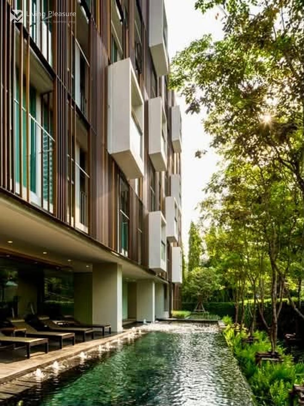 2-Bedroom Condo for Rent at Via 31, Upper Sukhumvit - Pet Friendly, Near BTS Phrom Phong 19