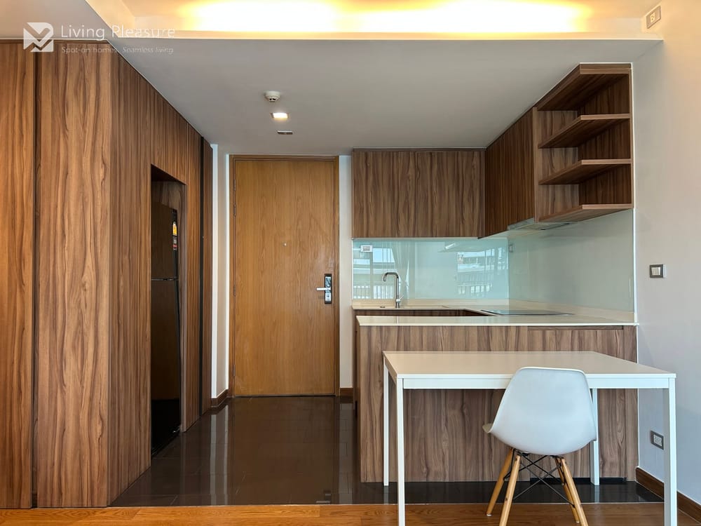 2-Bedroom Condo for Rent in Via 31, Upper Sukhumvit - City View, Near BTS Phrom Phong 2