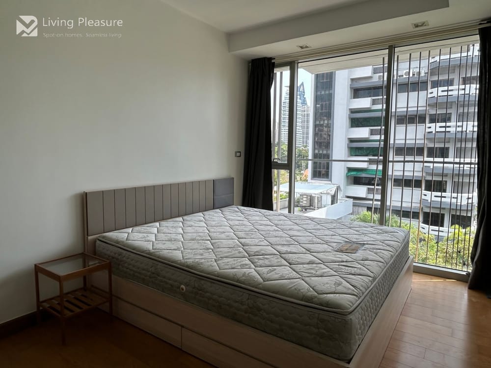 2-Bedroom Condo for Rent in Via 31, Upper Sukhumvit - City View, Near BTS Phrom Phong 6