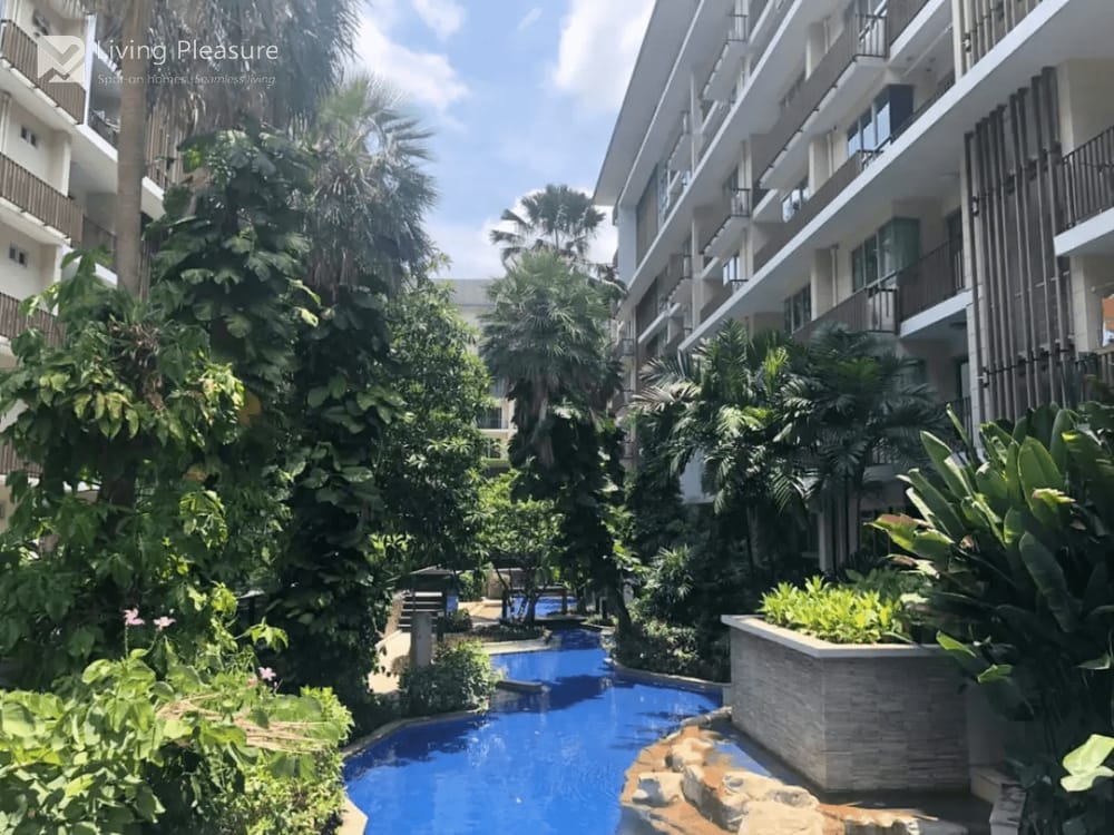 The Clover Thonglor  12