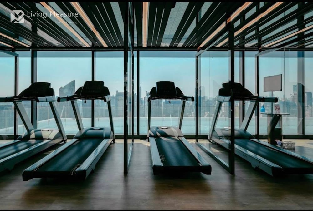 1 Bedroom Condo for Rent at Life Asoke Hype near MRT Phra Ram 9 in Huai Khwang, Bangkok 3