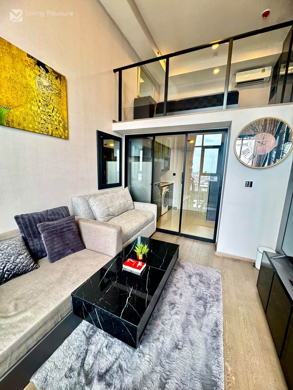 1-Bedroom Duplex for Rent in Park Origin Chula-Samyan, Bang Rak, Bangkok with Air Conditioning 2