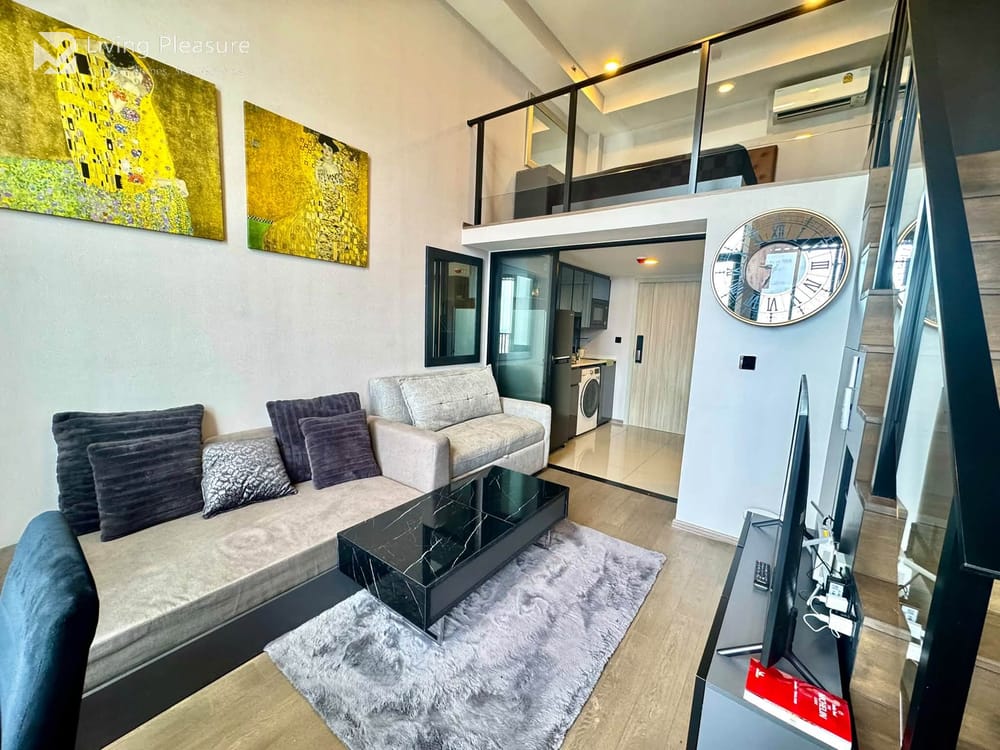 1-Bedroom Duplex for Rent in Park Origin Chula-Samyan, Bang Rak, Bangkok with Air Conditioning 4