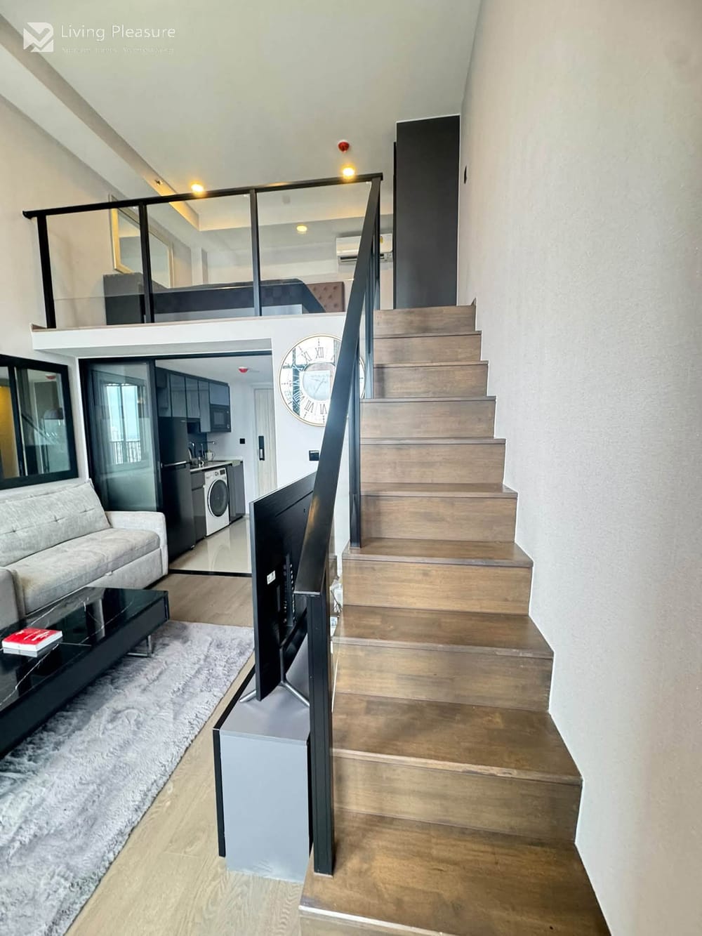 1-Bedroom Duplex for Rent in Park Origin Chula-Samyan, Bang Rak, Bangkok with Air Conditioning 6