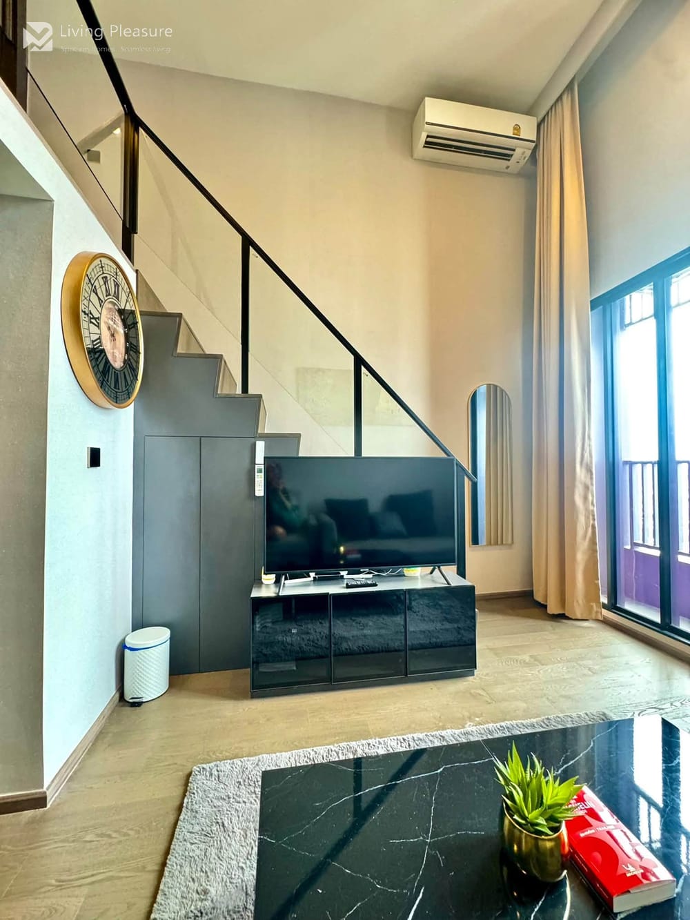 1-Bedroom Duplex for Rent in Park Origin Chula-Samyan, Bang Rak, Bangkok with Air Conditioning 11