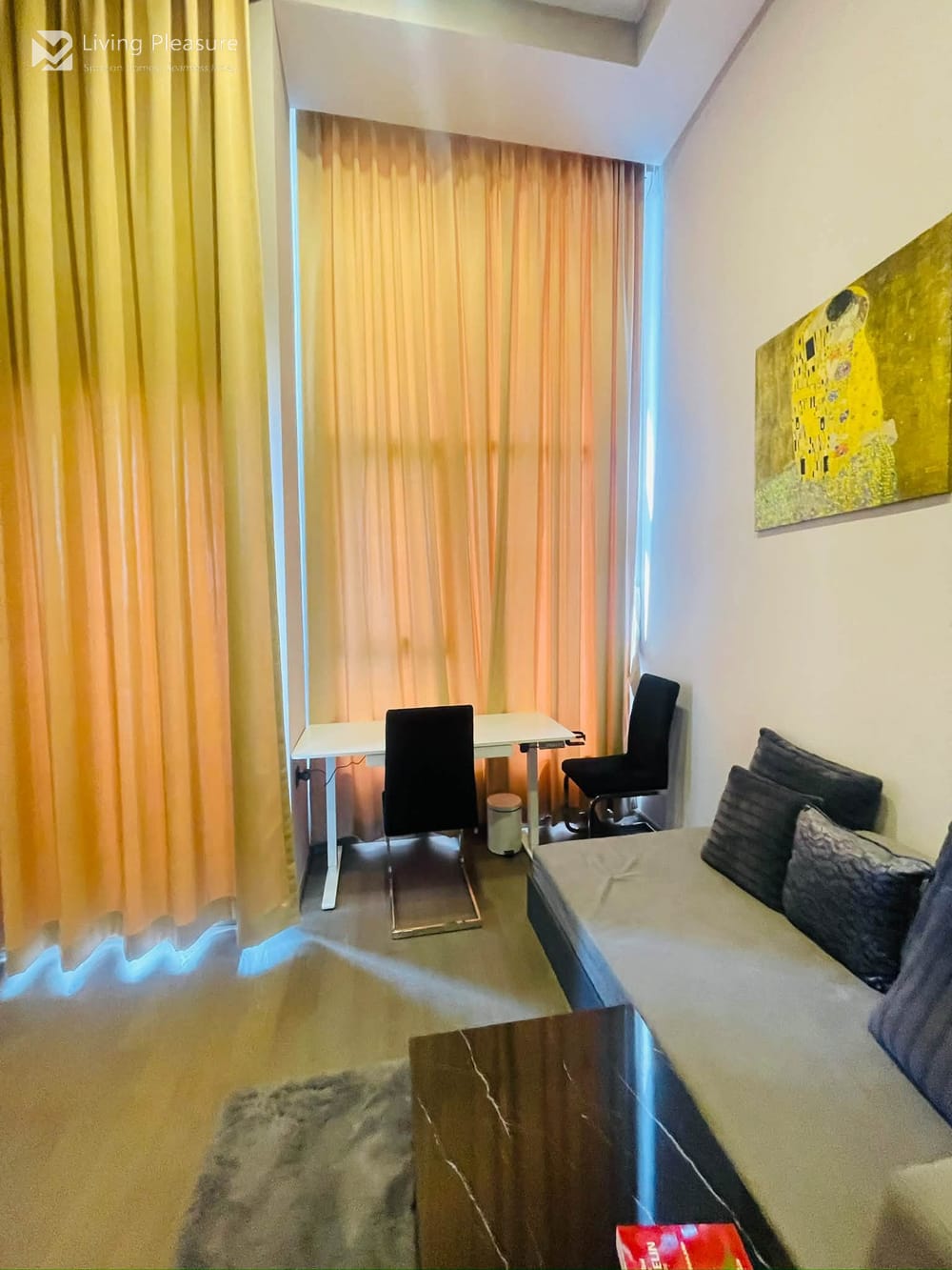 1-Bedroom Duplex for Rent in Park Origin Chula-Samyan, Bang Rak, Bangkok with Air Conditioning 14