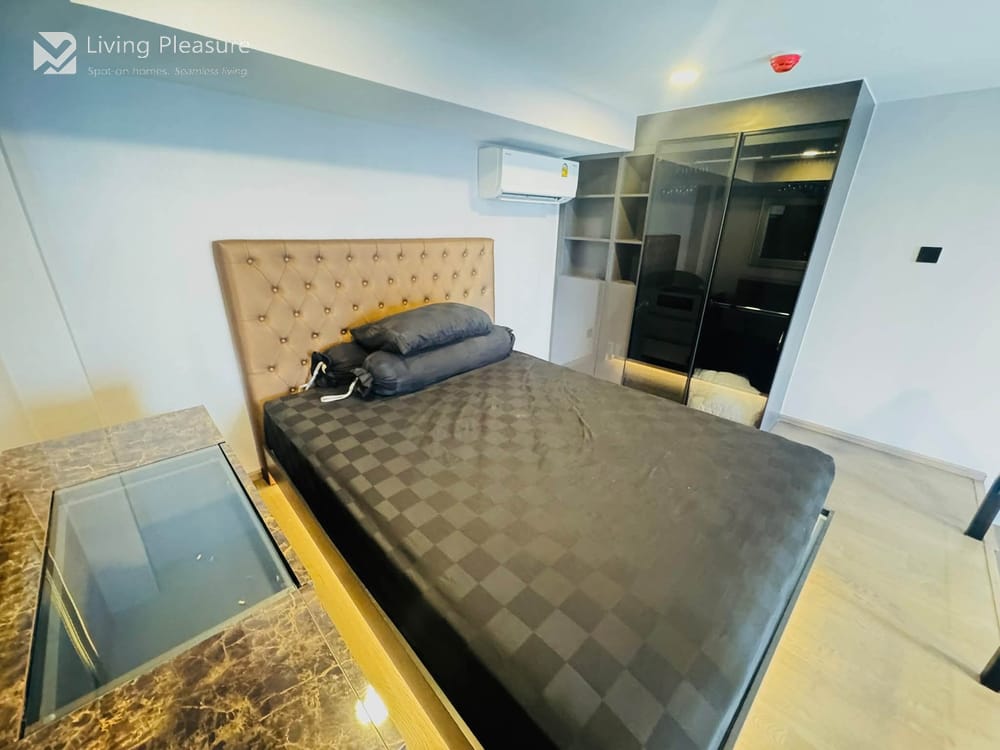 1-Bedroom Duplex for Rent in Park Origin Chula-Samyan, Bang Rak, Bangkok with Air Conditioning 24