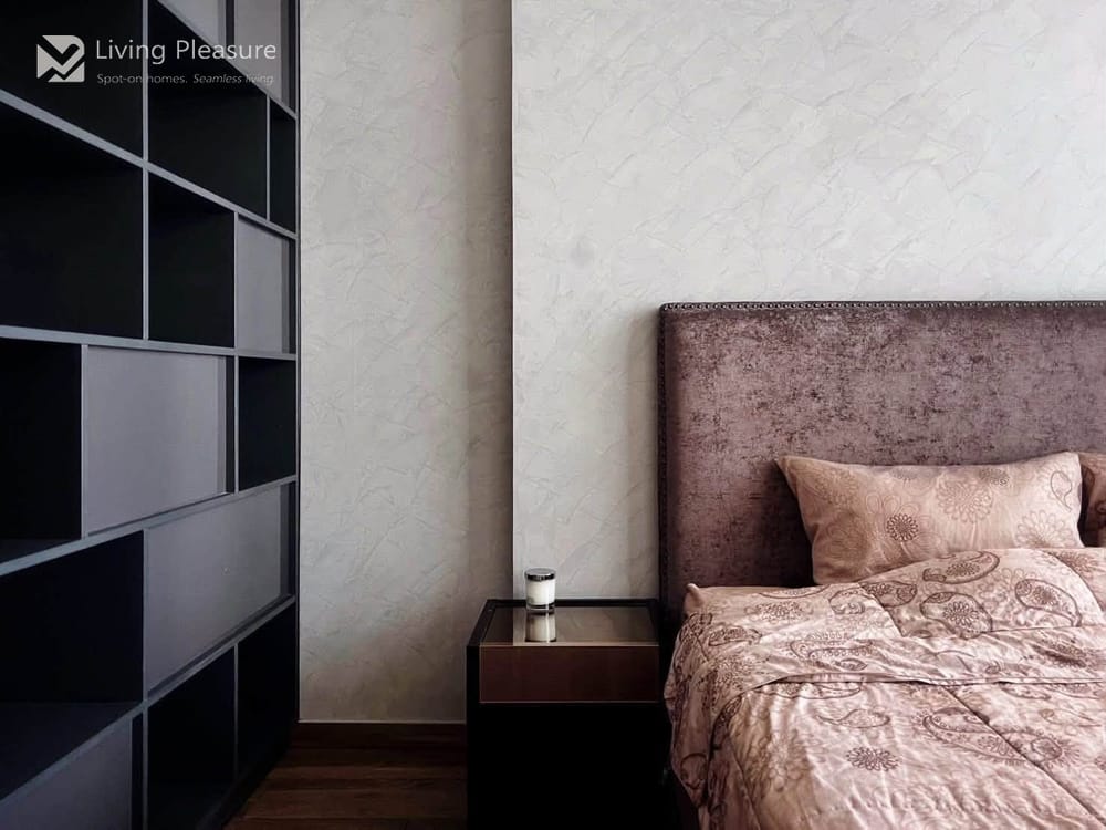 1-Bedroom Condo for Rent at The Lofts Asoke near MRT Phetchaburi 3