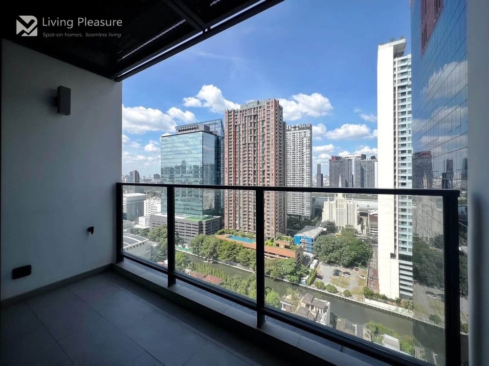 1-Bedroom Condo for Rent at The Lofts Asoke near MRT Phetchaburi 11