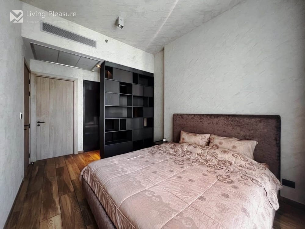 1-Bedroom Condo for Rent at The Lofts Asoke near MRT Phetchaburi 7