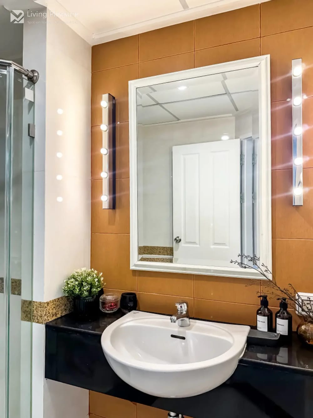 Supalai Oriental Place Sathorn-Suanplu 11