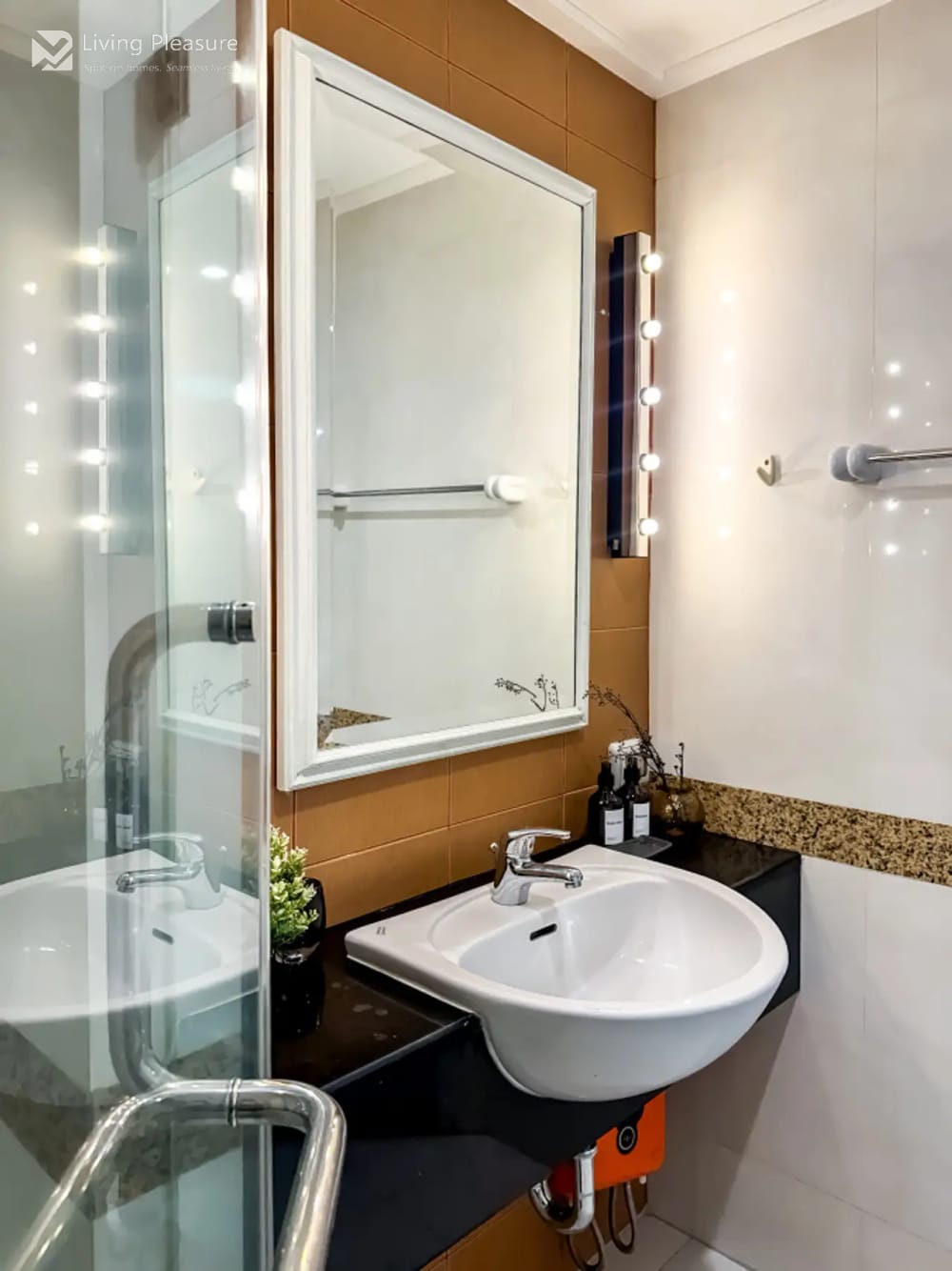Supalai Oriental Place Sathorn-Suanplu 12