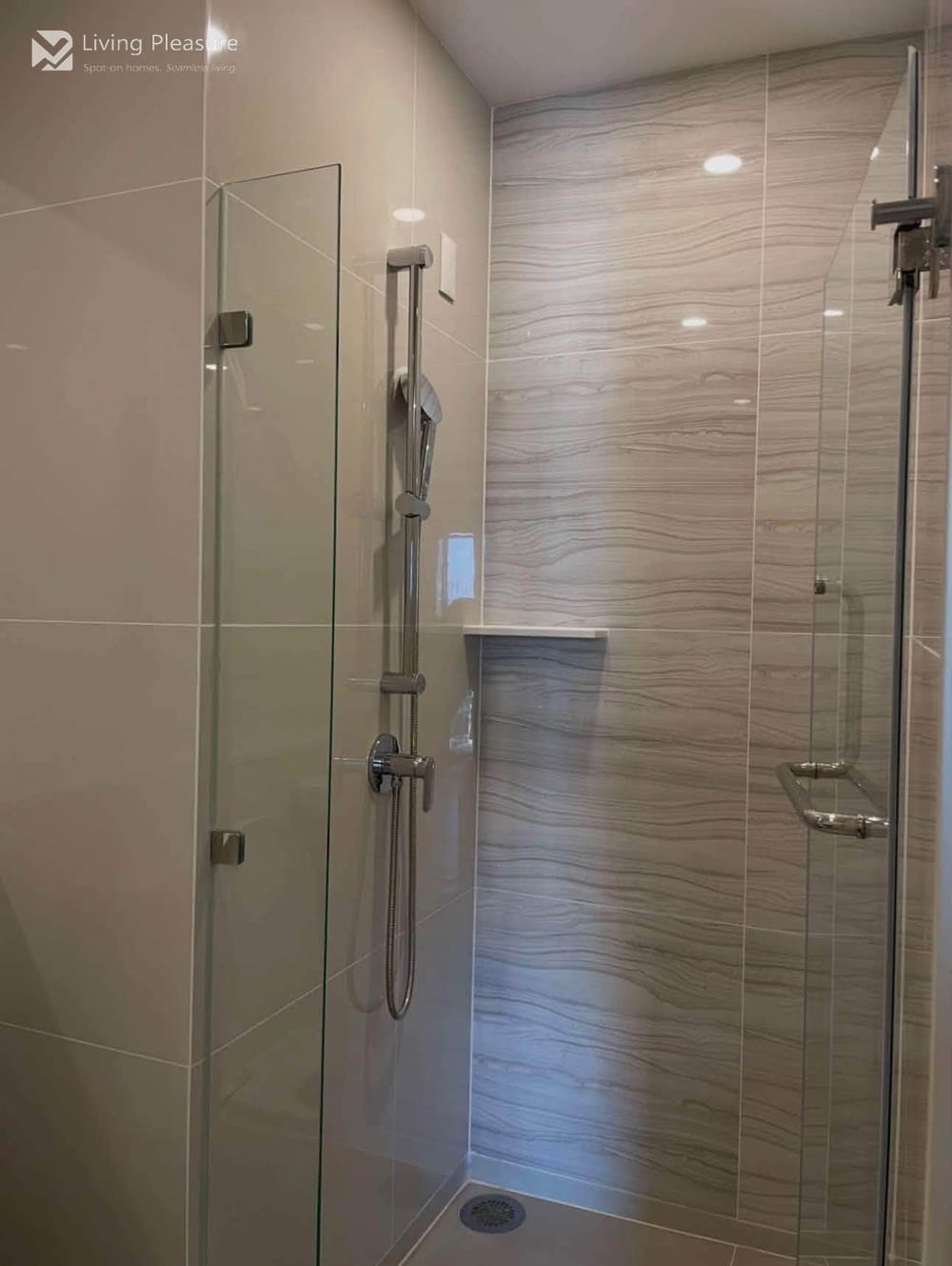 1-Bedroom Condo for Rent at Life Rama 4–Asoke near MRT Queen Sirikit 8