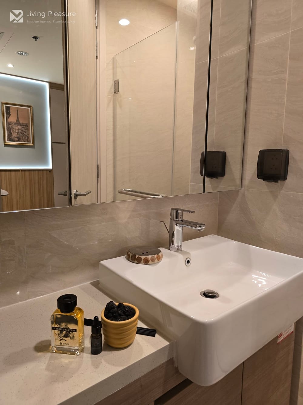 1 Bedroom for Rent in Noble Form Thonglor - Upper Sukhumvit, Bangkok with City Views and Air Conditioning 15