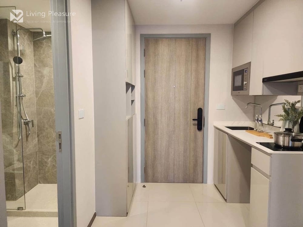 1-Bedroom Condo for Rent in SOHO Bangkok Ratchada - Steps from MRT Huai Khwang 9