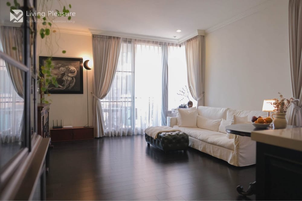 Luxury 2-Bedroom Condo for Sale at Aguston Sukhumvit 22 - Pet Friendly Near MRT Queen Sirikit 1