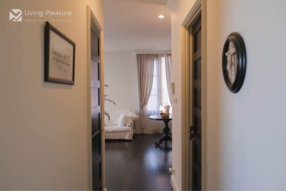 Luxury 2-Bedroom Condo for Sale at Aguston Sukhumvit 22 - Pet Friendly Near MRT Queen Sirikit 6