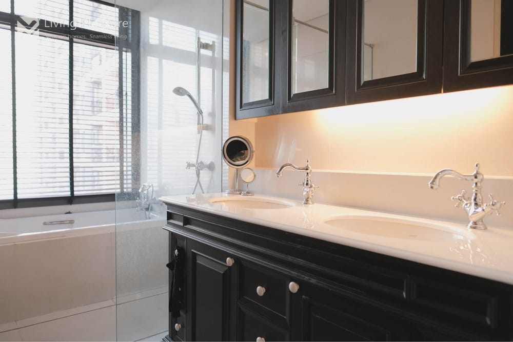 Luxury 2-Bedroom Condo for Sale at Aguston Sukhumvit 22 - Pet Friendly Near MRT Queen Sirikit 12