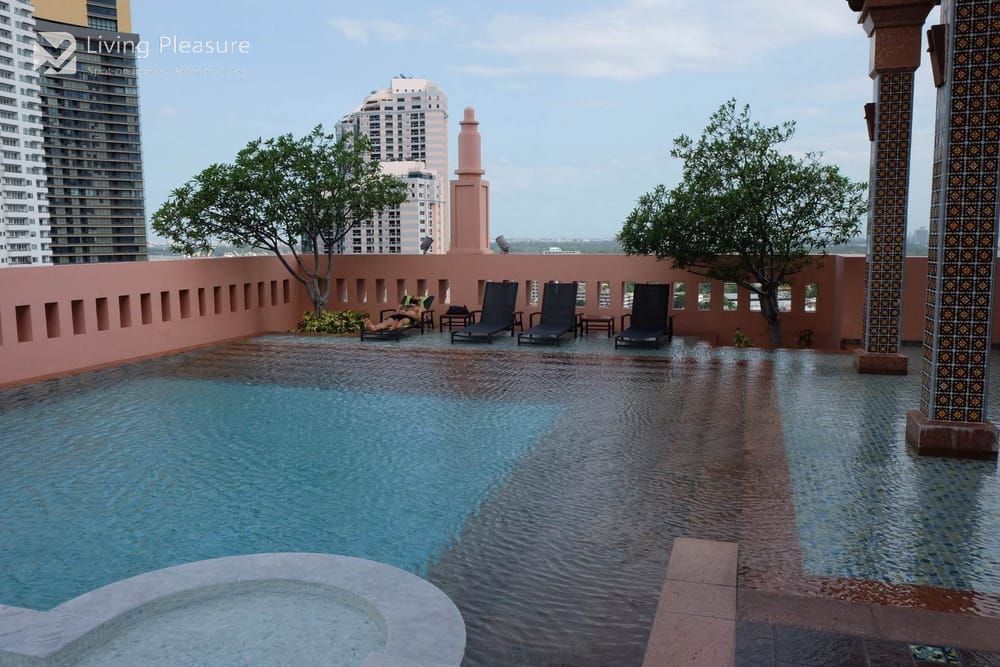Luxury 2-Bedroom Condo for Sale at Aguston Sukhumvit 22 - Pet Friendly Near MRT Queen Sirikit 18