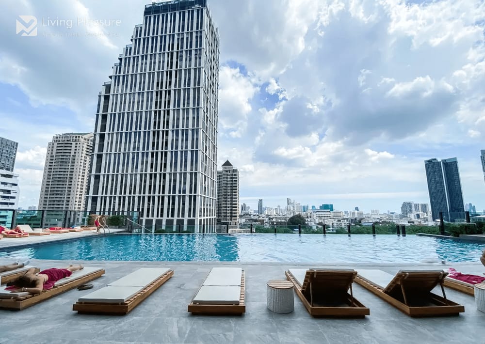 Urbana Sathorn 19
