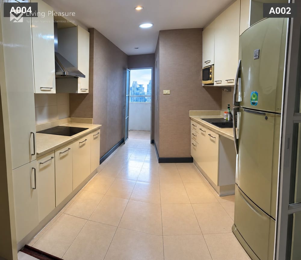 3-Bedroom Condo for Rent at The Waterford Diamond, Upper Sukhumvit - Near BTS Phrom Phong 7