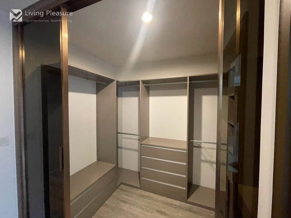 2-Bedroom Condo for Rent at IDEO Mobi Sukhumvit 66 with City View near BTS Udom Suk 5