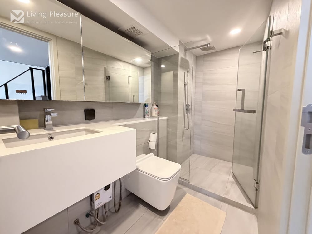 For Sale: 2-Bedroom Duplex in Park Origin Chula-Samyan with City Views and 24/7 Security 7