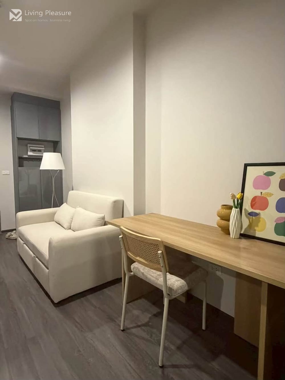Modern 1-Bedroom Condo for Rent at Ideo Sukhumvit Rama 4 with City View near BTS Phra Khanong 2